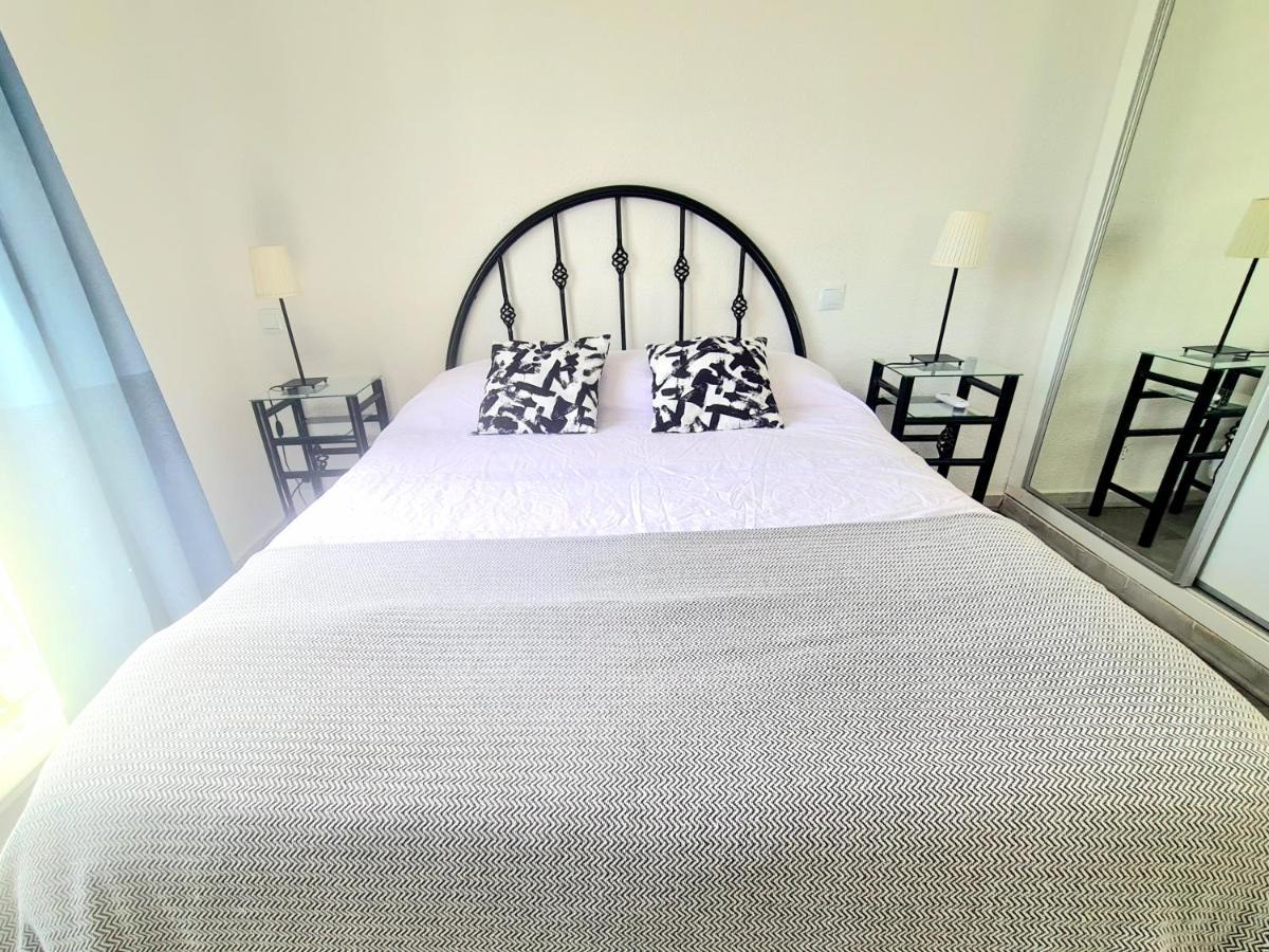 Apartamento Con Vistas Al Campo De Golf Y Piscina Apartment Fuengirola Luaran gambar