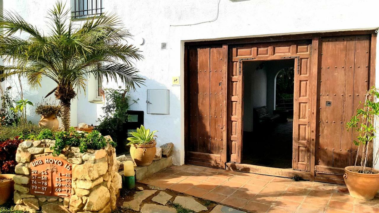 Apartamento Con Vistas Al Campo De Golf Y Piscina Apartment Fuengirola Luaran gambar